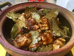 特色土鸡砂锅煲-牛杂大叔(园岭总店)