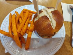 -HELLO 27 意面·沙拉·帕尼尼