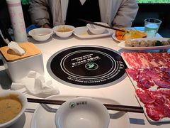 -潮牛壹号鲜牛肉火锅(世界城广场店)