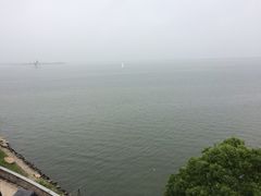 -上海滴水湖皇冠假日酒店