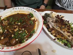 -鲁南仔·滕州炒鸡(经三路店)