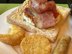 -筠咖啡西餐厅(上海国展宝龙丽筠酒店)