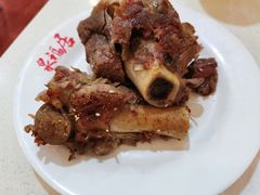 -泉福居酱骨头自助广场(南大街商业步行街店)