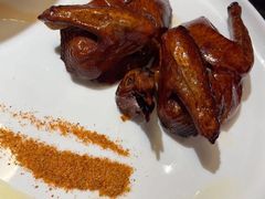 脆皮乳鸽-径山十八道·风味民间菜(杭州总店)