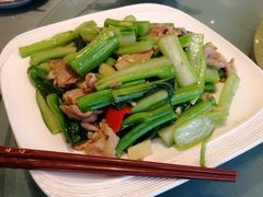 -沙龙酒家
