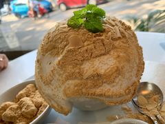 -Cheevit Cheeva(Sirimangkalajarn)