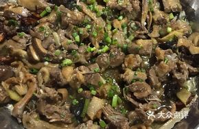 Steamed Pigeon with Lotus Leaf