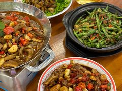 -堂瓦里·33年传统赣菜(第一街区店)