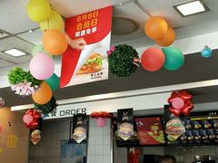 -麦当劳(成都时代奥特莱斯店)