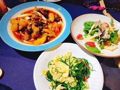 -伊带伊路新疆美食府(呼家楼店)