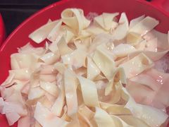 -醉董牛川派鲜肉自选火锅(烟台店)