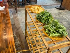 -抚仙湖生态石锅鱼野生菌(告庄店)