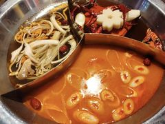 三味锅-椒香城门口老火锅(虎门店)