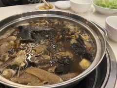 -太婆天府山珍酒楼(亚运村店)