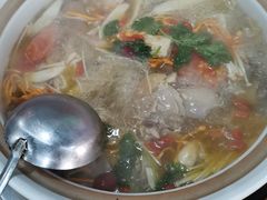 -云南印象昭通天麻火腿鸡(新疆石油花园二期店)