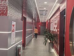-英派斯健身旗舰店(海信国际中心馆)