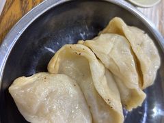 -黄阿姨锅贴大王(万航渡路店)