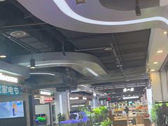 -王府井百货熙地港店