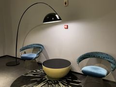 -桔子酒店(上海西藏北路地铁站店)