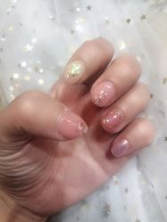 手部美甲-吉吉靓甲美睫