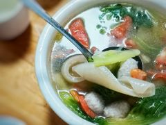 圆子汤-曾氏肥肠馆(凯瑞雅居店)