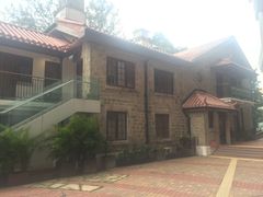 -香港大学