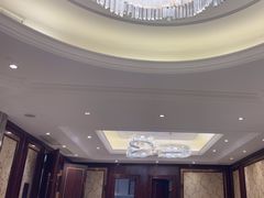 -沪华海鲜大酒楼(南汇店)