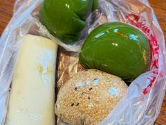 蛋黄肉松青团-许阿姨糕团店(南京总店)