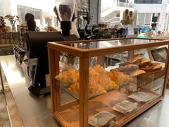 面包甜点陈列柜-MQ COFFEE STAND明谦(新洲店)