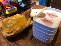 -老牌坊云南鱼豆花火锅(嵩山店)