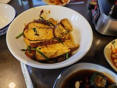 -富正毅三下锅·湘西韵味(天门山索道店)