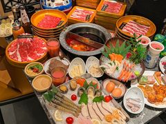 -牛YO寿喜烧·铁板烧和牛火锅自助(市府恒隆店)