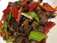 尖椒护心肉-闻道食府烙饼卷带鱼(原车耳营店原大觉寺店)