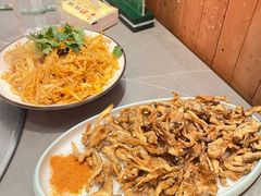 -老关东铁锅炖(上游街店)
