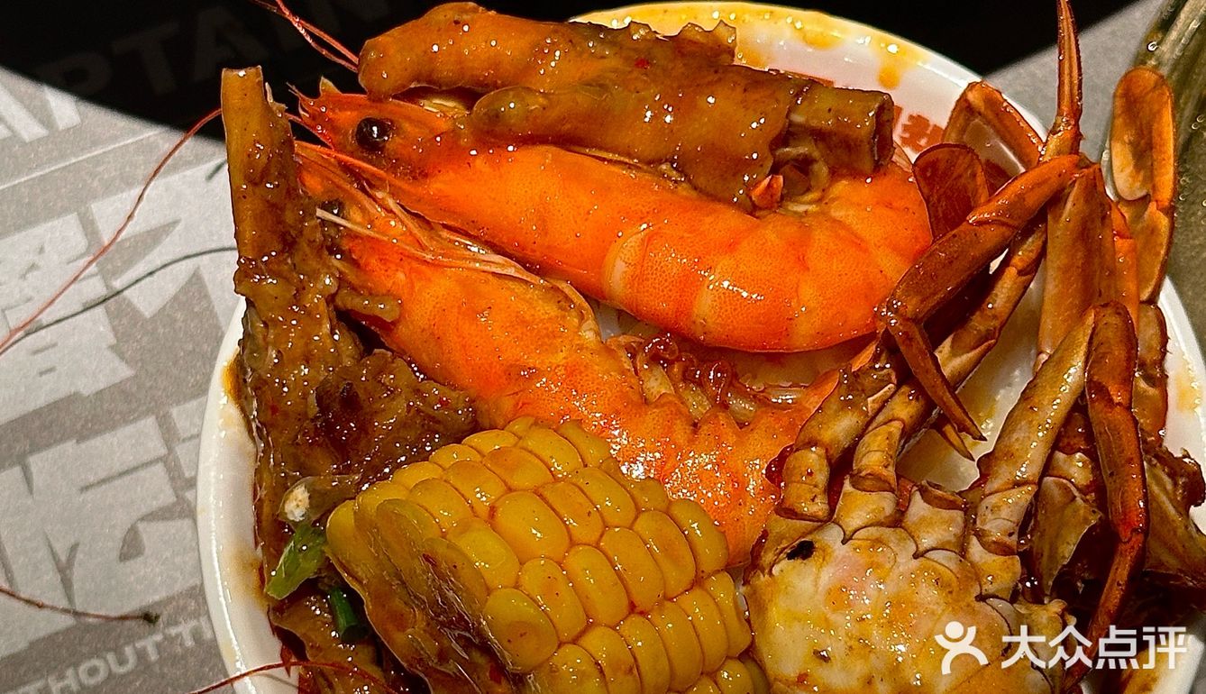 火遍深圳的老船长肉蟹煲，登陆大连啦～
