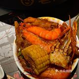 火遍深圳的老船长肉蟹煲，登陆大连啦～