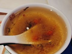 -绿茶餐厅(同成街华联店)