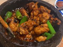 石锅杭椒牛蛙-桂满陇-西湖船宴(西单大悦城店)