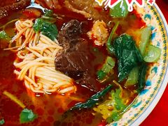-金杨拉面王小吃面馆·牛三宝面·红烧牛肉粉