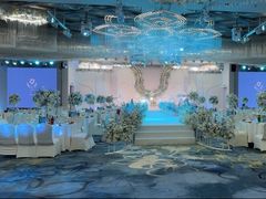 -上海松江假日酒店