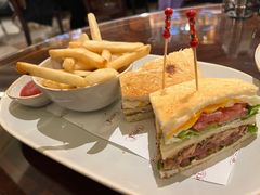 总汇三明治-上海和平饭店维克多咖啡厅 Victor's