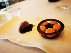 花生香蕉太妃塔配巧克力冰淇淋-Jean Georges