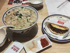 -秦䩊会·陕西biangbiang面(畹町路店)