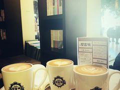 -钟书阁(松江泰晤士小镇店)