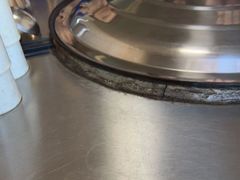 -粘豆包柴火铁锅炖