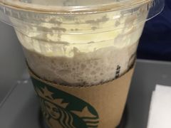 -星巴克(上海虹桥站2A检票口)