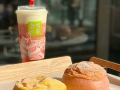 霸气芝士草莓-奈雪的茶(青岛卓悦里INTOWN店)