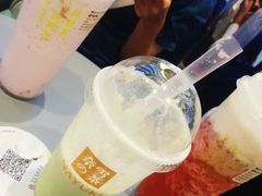 -奈雪的茶(亨特国际广场店)