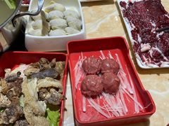 -三牛牛肉火锅