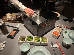 -左庭右院鲜牛肉火锅黑金店(陆家嘴中心店)